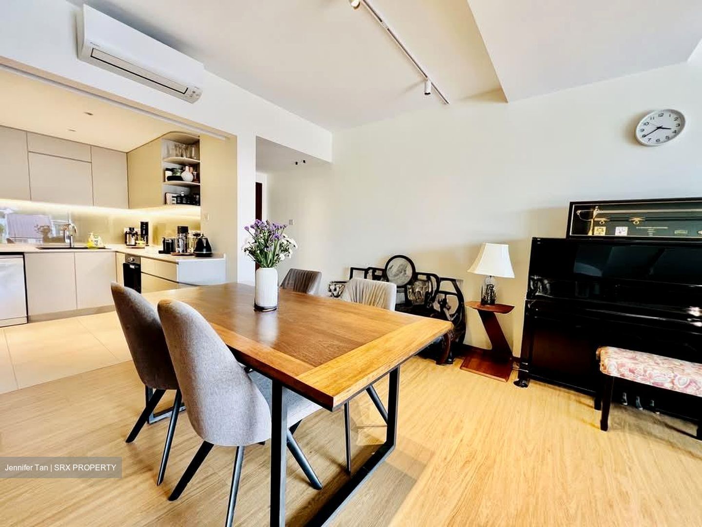 Hilltop Grove (D23), Condominium #601114251